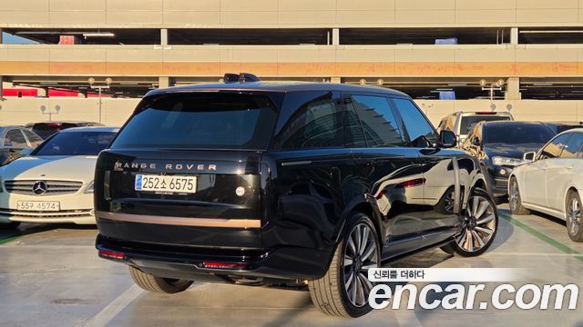 Land Rover Range Rover 2023 — photo 5