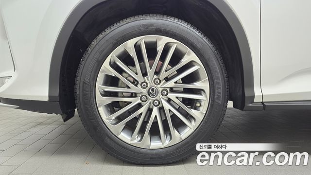 Lexus RX 2022 — photo 5