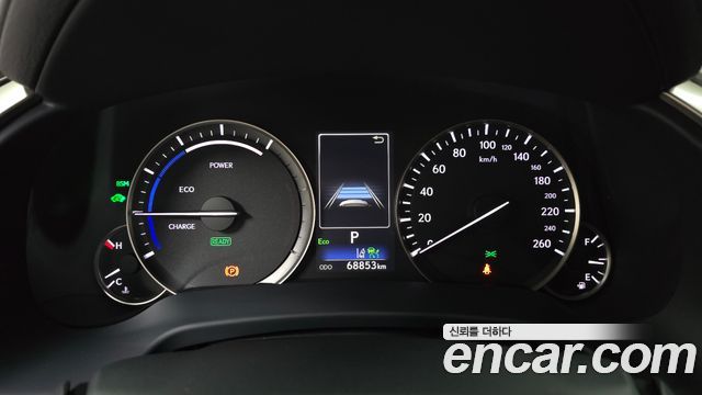Lexus RX 2022 — photo 11