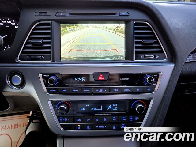 Hyundai Sonata 2015 — photo 17
