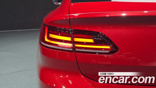 Volkswagen Arteon 2019 — photo 9