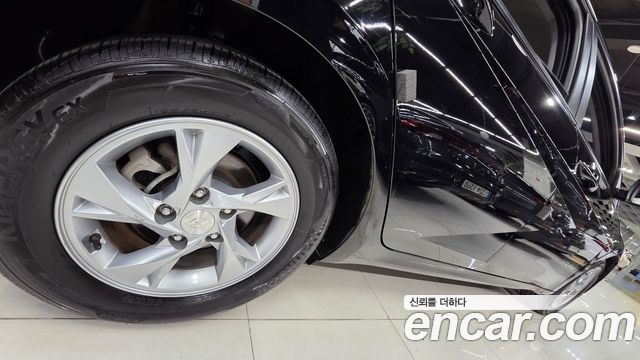 Hyundai AVANTE 2021 — photo 9