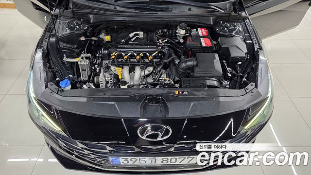 Hyundai AVANTE 2021 — photo 12