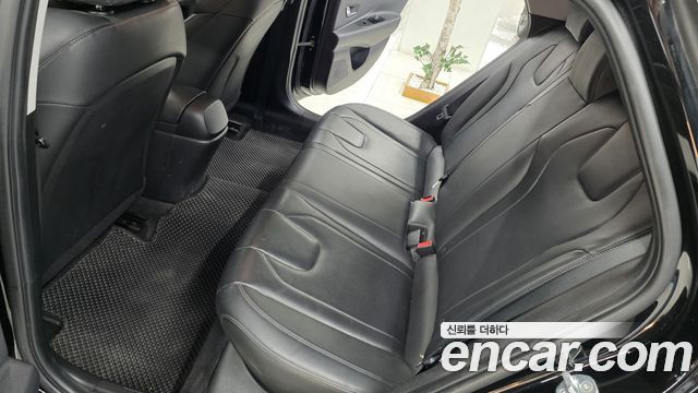 Hyundai AVANTE 2021 — photo 17