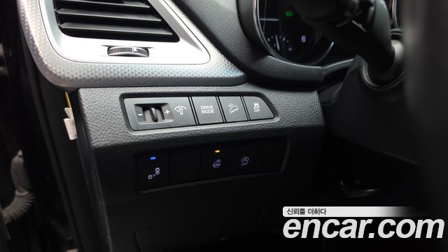 Hyundai Maxcruz 2017 — photo 27