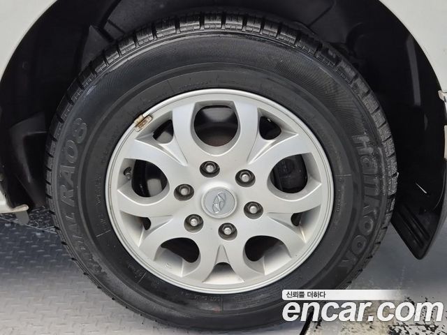 Hyundai Starex 2010 — photo 5