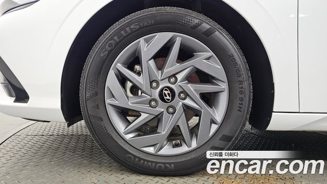 Hyundai AVANTE 2026 — photo 5