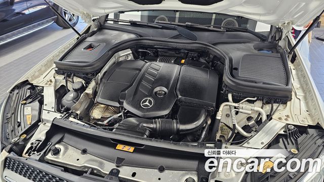 Mercedes-Benz GLC-Class 2022 — photo 6