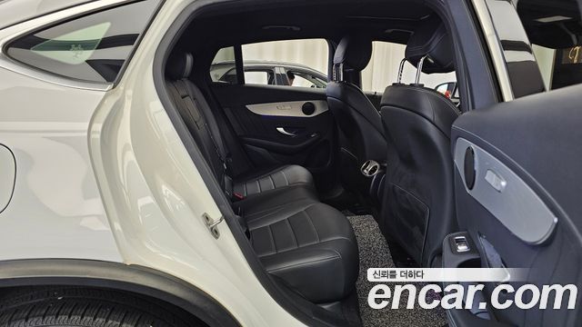 Mercedes-Benz GLC-Class 2022 — photo 12