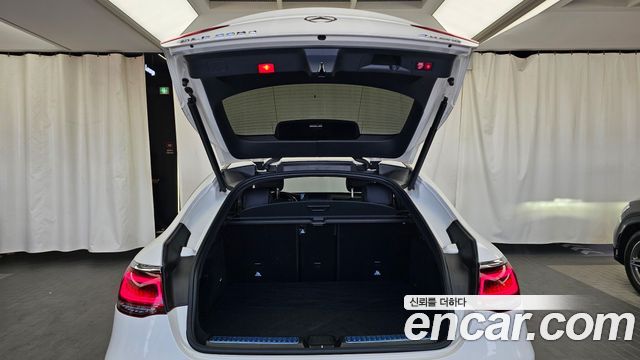 Mercedes-Benz GLC-Class 2022 — photo 20