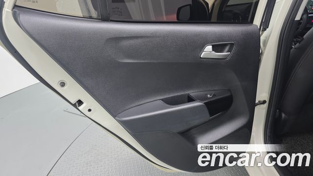 Kia morning 2018 — photo 15