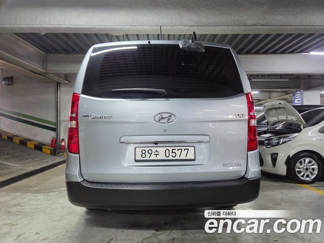 Hyundai Starex 2021 — photo 4