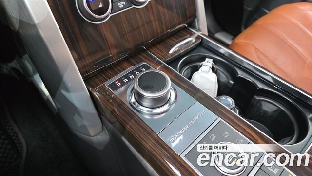 Land Rover Range Rover 2016 — photo 9
