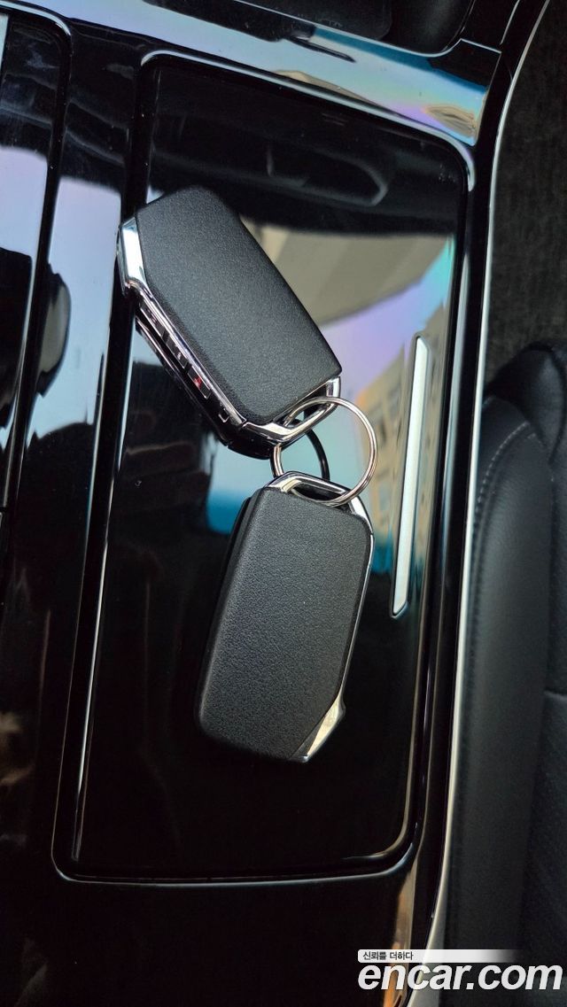 Kia K7 2020 — photo 20