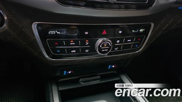 KG Mobility Rexton 2022 — photo 23