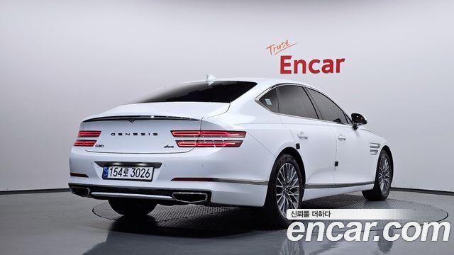Genesis G80 2022 — photo 2
