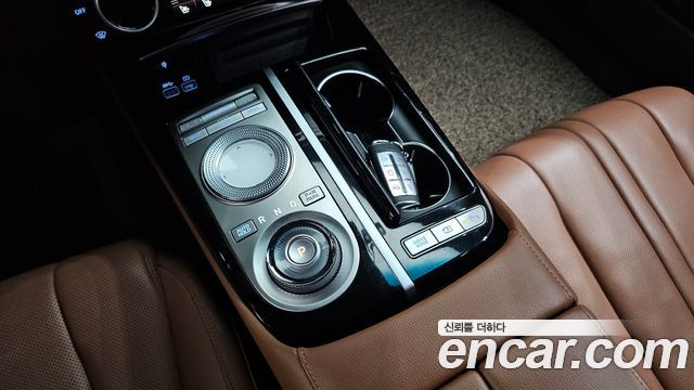 Genesis G80 2022 — photo 9