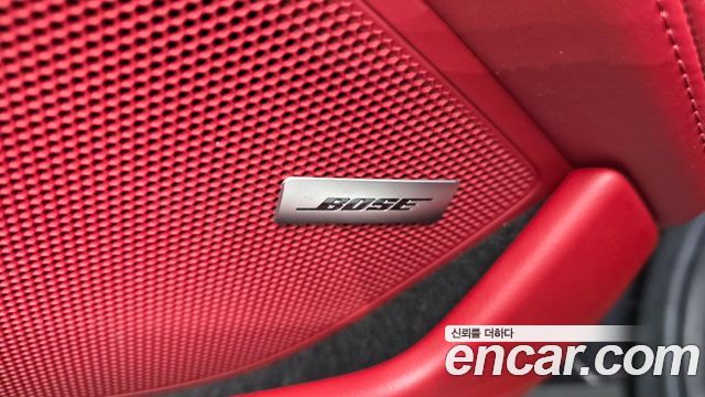 Porsche 911 2023 — photo 35