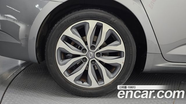 Renault Korea SM6 2016 — photo 5