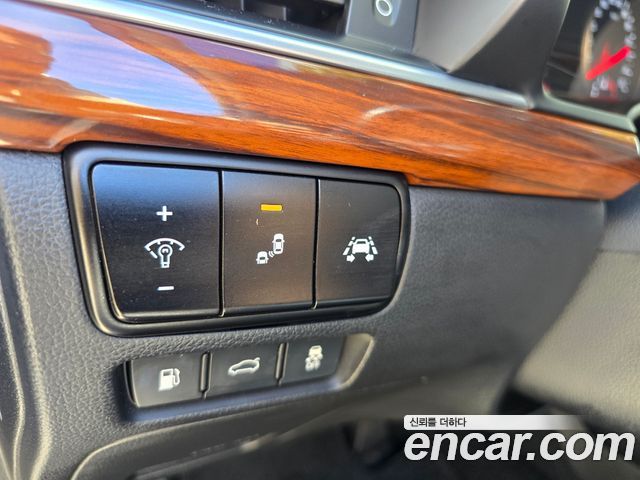 Kia K7 2017 — photo 17