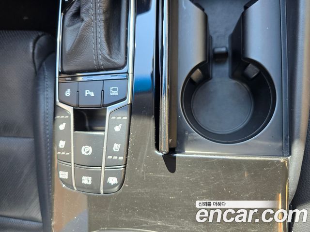 Kia K7 2017 — photo 18
