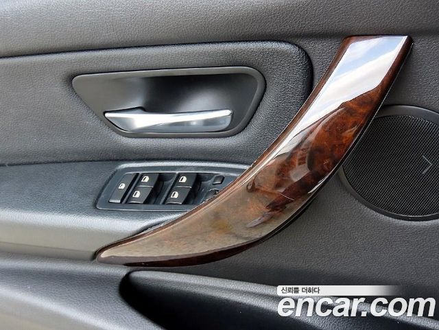 BMW 3-Series 2014 — photo 12