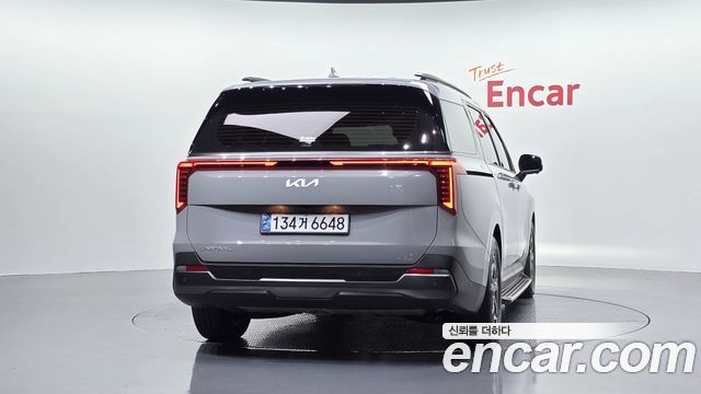 Kia Canival 2024 — photo 4
