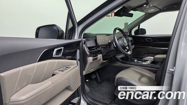 Kia Canival 2024 — photo 13