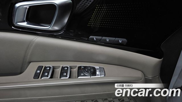 Kia Canival 2024 — photo 25