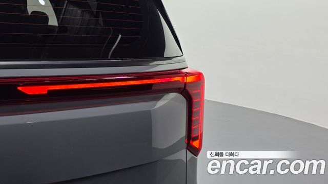 Kia Canival 2024 — photo 9