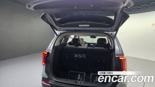 Kia Canival 2024 — photo 35