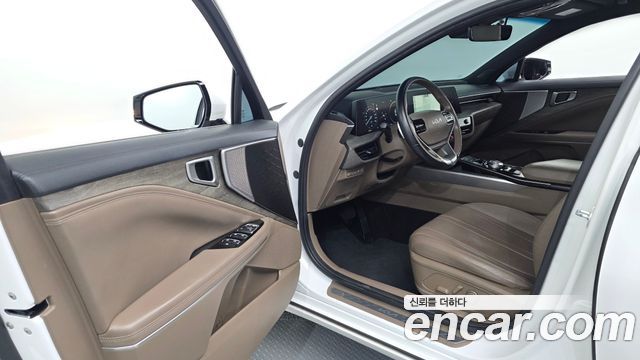 Kia K8 2022 — photo 13