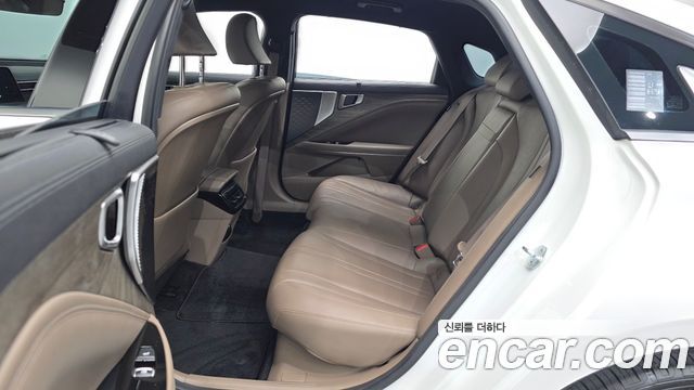 Kia K8 2022 — photo 18