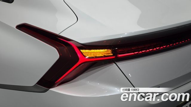 Kia K8 2022 — photo 9