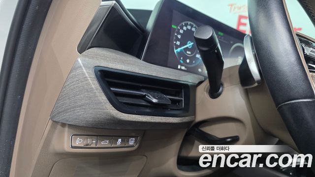 Kia K8 2022 — photo 27