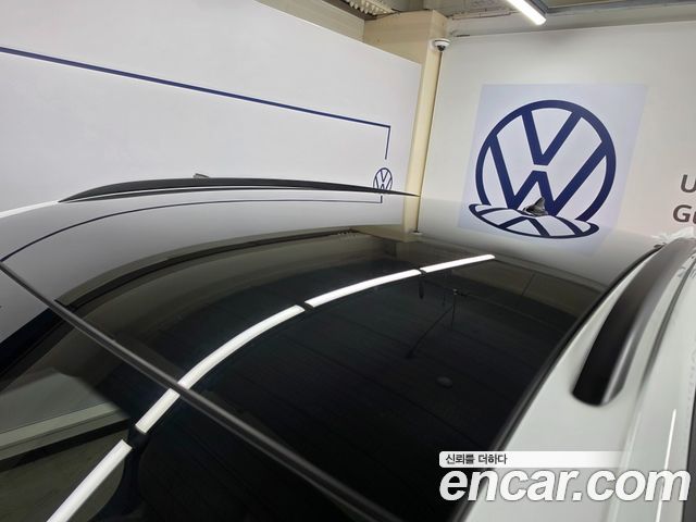 Volkswagen ID.4 2023 — photo 11