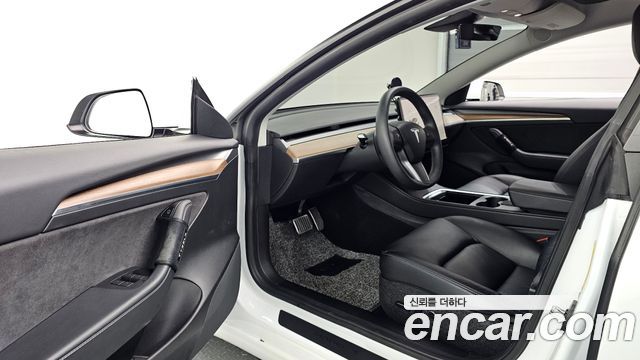 Tesla Model 3 2021 — photo 11