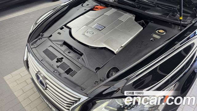 Lexus LS 2015 — photo 6
