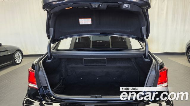 Lexus LS 2015 — photo 20