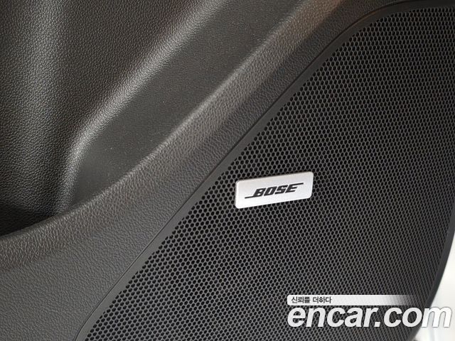 Chevrolet Korea 볼트 EUV 2023 — photo 17