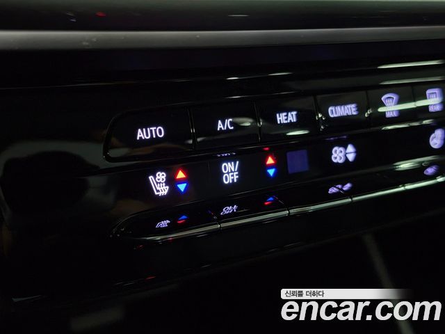Chevrolet Korea 볼트 EUV 2023 — photo 20