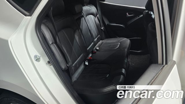 Hyundai Tucson 2014 — photo 11