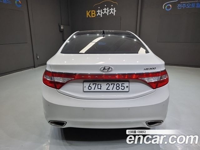Hyundai Grandeur 2013 — photo 5