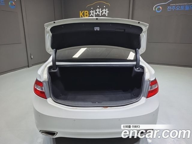 Hyundai Grandeur 2013 — photo 7