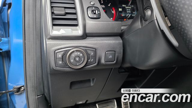 Ford Ranger 2022 — photo 18