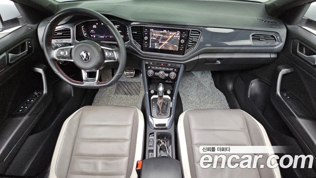 Volkswagen T-Roc 2021 — photo 7
