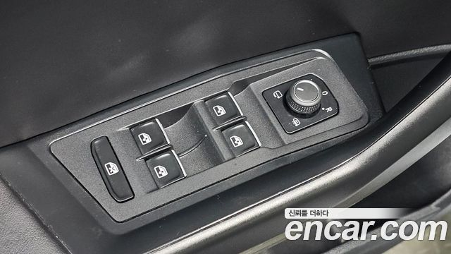 Volkswagen T-Roc 2021 — photo 13