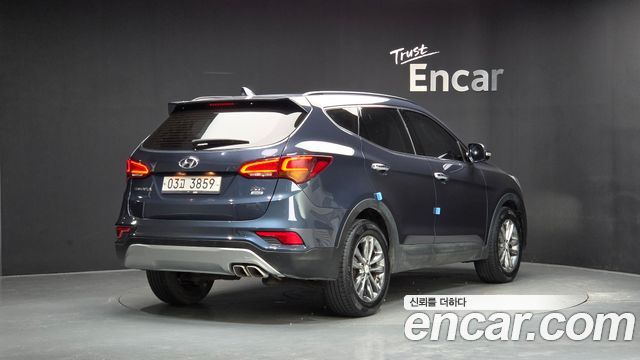 Hyundai Santafe 2018 — photo 2