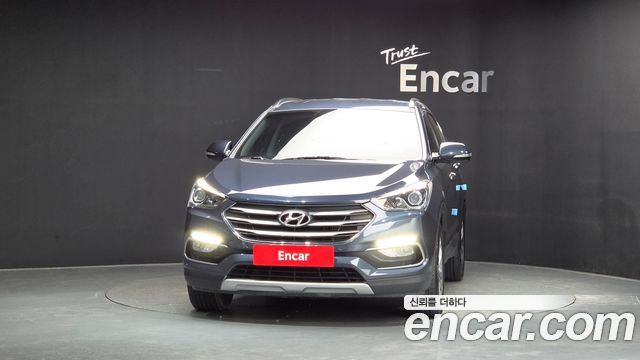 Hyundai Santafe 2018 — photo 3