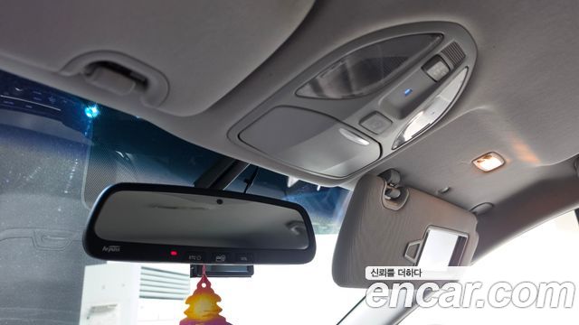 Hyundai Santafe 2018 — photo 25